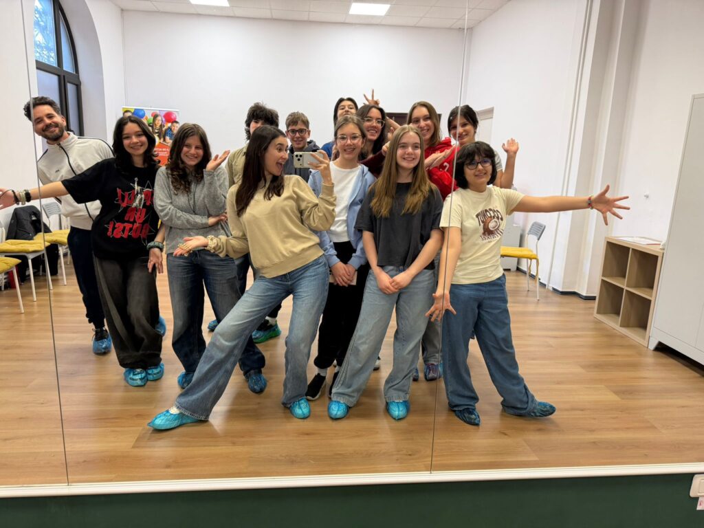 tabăra pentru adolescenți de actorie SAM 